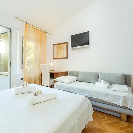 Rosemary Apartment Duce