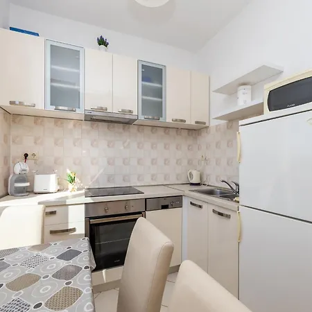 Rosemary Apartment