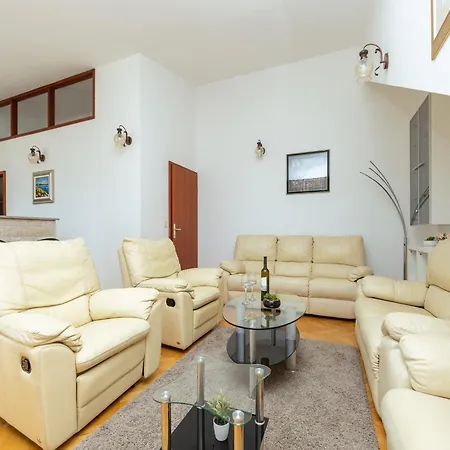 Apartamento Rosemary *
