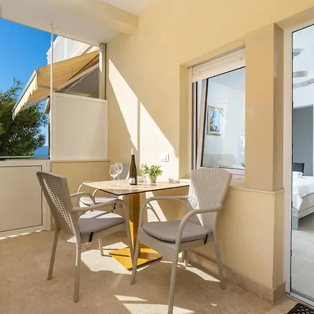 Rosemary Apartman Duce