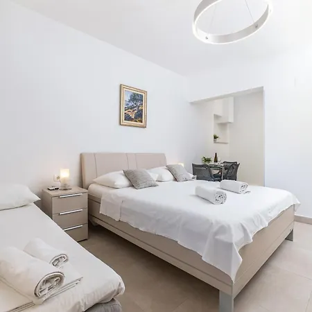 Rosemary Apartman *