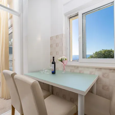 Rosemary Apartman Duce