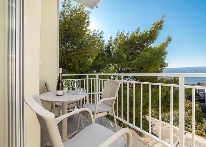 شقة Rosemary Duće